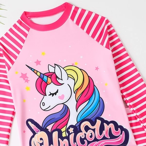 Costume da bagno bambina rosa a maniche lunghe con unicorno e maniche a righe