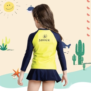 Maillot de bain deux pièces fille à manches longues avec imprimé SUMMER et jupe