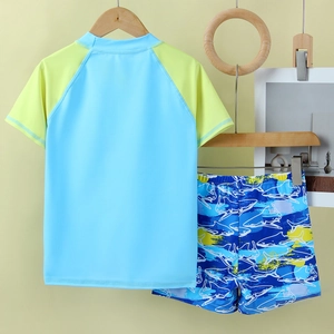 Maillot de bain deux pièces pour enfant avec imprimé requin bleu et manches jaunes