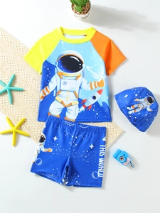 Ensemble de bain 3 pièces pour garçon avec haut astronaute bleu et bonnet assorti