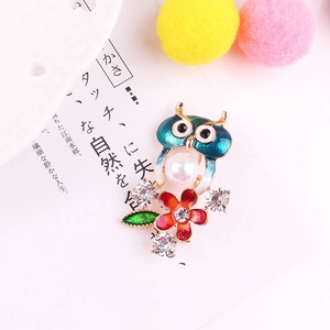 Süße Eule Emaille Brosche Pin Zinklegierung Kunstperle Strass Blume Blatt Tier Abzeichen Damen Party Modeschmuck