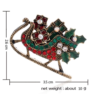 Spilla a slitta natalizia con strass colorati su lega d'oro vintage da 3,5 cm