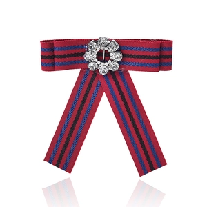 Elegant Ribbon Bow Brooch With Rhinestone Flower Cluster Preppy Striped Alloy Bowknot Pin For Women Shirt Accessories