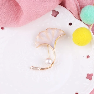 Elegant ginkgo leaf brooch with pink enamel, white pearl and sparkling rhinestones