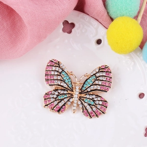 Broche Papillon Tendance en Alliage de Zinc avec Strass et Émail Bijoux Épingle Animale pour Costumes Robes Sacs Accessoires de Vêtement Femmes Hommes