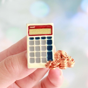 Creative calculator and coins enamel brooch pin for suits and jackets