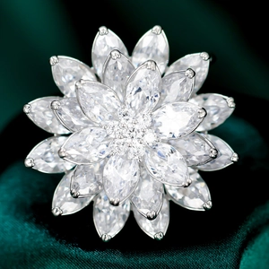 Luxury three-layer snow lotus flower brooch with marquise-cut zircon on green velvet