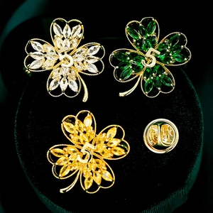 Elegant Clover Brooch With Marquise Cut Zirconia Stones Gold Plated Copper Floral Pin For Women Number 5 Anti-exposure Jewelry