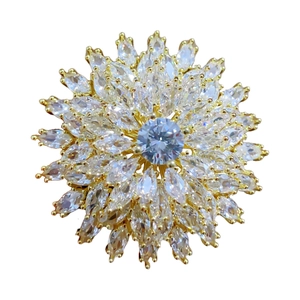 Exaggerated multilayer zircon snowflake sunflower brooch with gold plated setting