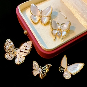 Elegant Butterfly Brooch Pins For Women Copper Natural Shell Zirconia Lapel Pin Fashion Jewelry Wedding Party Corsage Gift