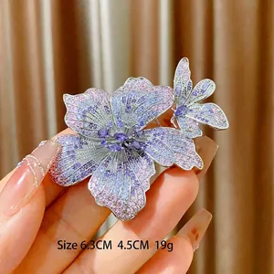 Elegante spilla a fiore di orchidea con zirconi viola e rosa placcata oro 6.3x4.5cm