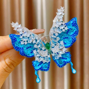 Broche de Mariposa Azul de Cobre de Lujo Con Zirconia Diamante de Imitación Micro Incrustación Doble Capa Elegante Pin de Ramillete Joyería para Mujer Boda Banquete