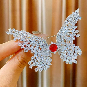 Exquisite French Butterfly Brooch Encrusted With Zirconia And Rhinestone Vintage Elegant Clothing Accessories For Women Wedding Banquet