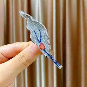Elegant Copper Leaf Brooch Inlaid Zircon Rhinestone For Women Men Wedding Banquet Dress Suit Pin Fashion Jewelry Gift