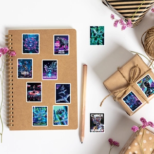 Details von Neon-Cyberpunk-Stickers mit Tieren auf Geschenkbox und Notizbuch