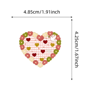 Gedetailleerde maattabel met 4,85 cm x 4,25 cm afmetingen van een hartvormige duifsticker