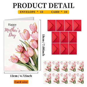 Dettaglio del set di biglietti per la festa della mamma con tulipani rosa e buste