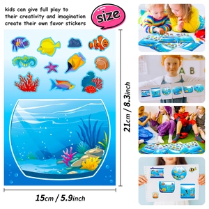 Detailansicht der 21x15cm Unterwasserwelt-Sticker mit bunten Fischen und Aquarium-Hintergrund
