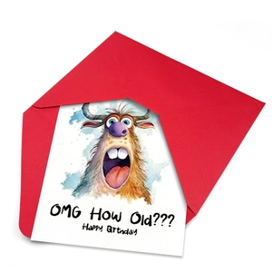 Carte d'anniversaire monstre drôle avec enveloppe rouge et design aquarelle créatif