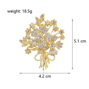 Broche bouquet de fleurs dorée élégante avec strass brillants et nœud, 5,1cm x 4,2cm