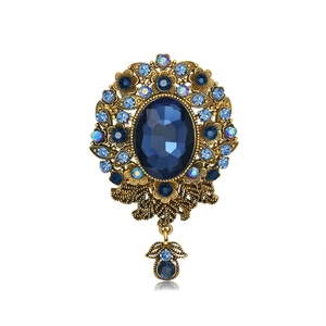 Vintage Baroque Alloy Rhinestone Flower Brooch With Drop Pendant For Women Palace Style Antique Gold Jewelry