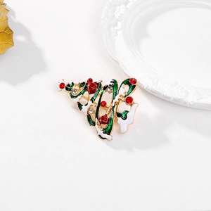 Élégante broche sapin de Noël en émail vert et strass rouges brillants sur alliage doré