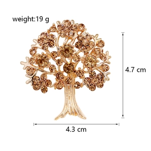 Dimensions détaillées de la broche arbre de vie avec hauteur 4,7cm et strass champagne