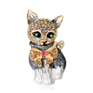 Elegant Alloy Enamel Cat Brooch For Women Rhinestone Inlaid Gold Plated Animal Shape Breastpin For Party Clothes Decoration