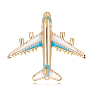 Broche avion créative dorée avec émail bleu pour accessoires de manteau et style