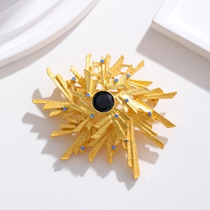 Vintage Gold Starburst Brooch With Dark Blue Stone Rhinestone Inlaid Brushed Metal Artsy Retro Sunburst Pin For Women Jewelry