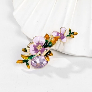 Vintage Enamel Iris Flower Brooch For Women Alloy Purple Crystal Rhinestone Floral Breastpin Suit Lapel Pin Jewelry