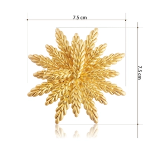 Vintage golden wheat ear brooch starburst design 7.5cm size display for coats