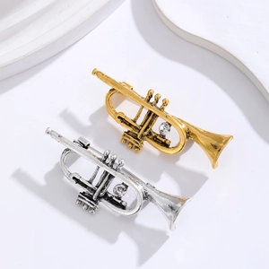 Vintage Musical Instrument Flute Trumpet Brooch For Women Men Retro Alloy Rhinestone Inlaid Lapel Pin Suit Accessory Gift