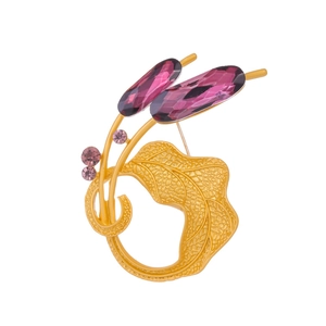 Vintage Tulip Flower Brooch Zinc Alloy Glass Rhinestone Scarf Buckle For Women Elegant Floral Jewelry Suit Accessory Gift