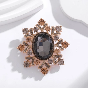 Broche Fleur en Alliage Plaqué Or de Style Palais Vintage pour Femmes Élégante Strass en Cristal Flocon de Neige Broche Bijoux Cadeau
