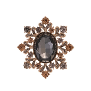 Broche florale vintage raffinée plaquée or avec des cristaux pour femmes
