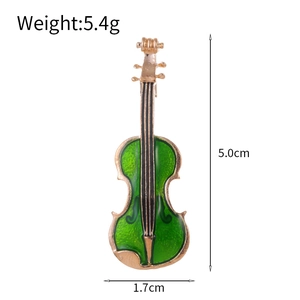 Broche violon vintage élégante dorée avec émail vert, taille 5,0cm x 1,7cm pour costume