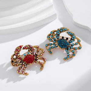 Personalisierte Legierung Strass Krabbe Brosche Für Damen Herren Vintage Tier Stil Luxus Mantel Anzug Reversnadel Schmuck