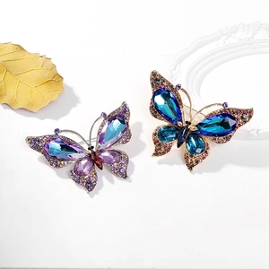 Elegant butterfly brooches with colorful rhinestones in gold and silver plating