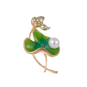 Vintage Chinese Style Lotus Leaf Brooch Zinc Alloy Green Enamel Pin With White Artificial Pearl Rhinestone For Women Coat Suit Accessory