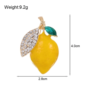 Fresh lemon brooch with yellow enamel and sparkling crystal leaf for women and men