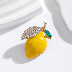 Elegant Lemon Brooch Pin For Women Yellow Enamel With White Rhinestones Green Crystal Alloy Jewelry For Daily Party Gift