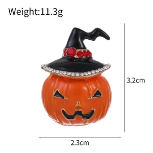 Halloween pumpkin brooch with wizard hat and rhinestones, 3.2cm vintage holiday jewelry