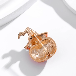 Back view of Halloween pumpkin brooch with gold-plated alloy and secure pin closure