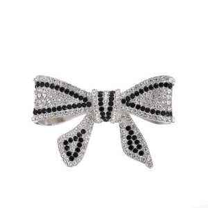 Elegant Zinc Alloy Bowknot Brooch For Women Black And White Rhinestone Inlaid Suit Coat Corsage Vintage Fashion Jewelry Accessory