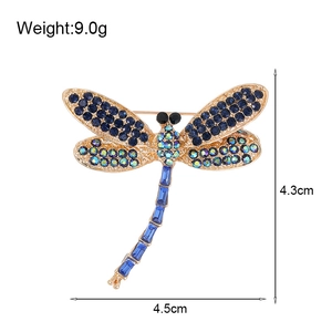 Vintage dragonfly brooch with blue crystals and gold alloy base, 4.5cm elegant insect pin