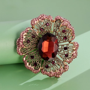 Vintage Flower Rhinestone Brooch For Women Luxury Gold Plated Alloy Hollow Floral Corset Pin Crystal Gemstone Jewelry Gift