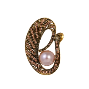 Elegante Broche de Cisne y Flor de Aleación de Oro Vintage con Perla Artificial y Strass Rosa Alfiler para Mujer Boda Banquete Joyería
