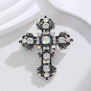 Vintage Baroque Hollow Alloy Cross Brooch Pendant For Women With Rhinestones Elegant Retro Religious Jewelry Accessory