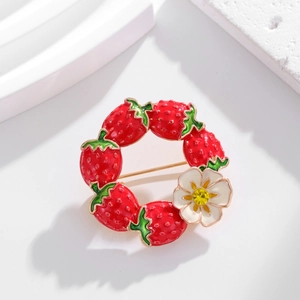 Cute strawberry wreath brooch with red berries and white flower for women coats